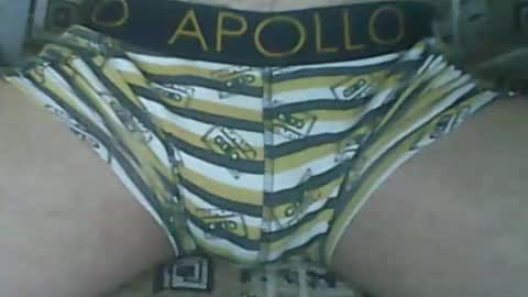 Snapshot of frysexxx chatting on October 19, 9:48 pm frysexxx online show from October 19, 9:48 pm