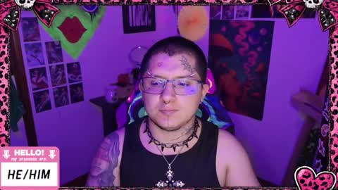 Kevin online show from April 15, 3:57 am