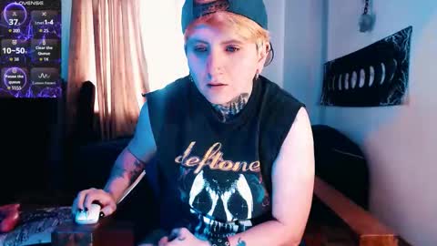          HEHIM  online show from November 28, 4:09 pm