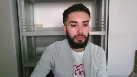 Snapshot of ftmen chatting on January 22, 1:21 pm Jestevan online show from January 22, 1:21 pm