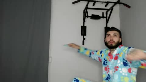 Snapshot of ftmen chatting on March 9, 11:56 pm Jestevan online show from March 9, 11:56 pm