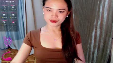 Snapshot of fuchsia_love chatting on October 7, 3:20 pm HI IM RONA DONT FORGET GIVE ME THUMBS UP AND JOIN TO MY FANCLUB online show from October 7, 3:20 pm