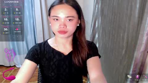 Snapshot of fuchsia_love chatting on October 8, 5:54 pm HI IM RONA DONT FORGET GIVE ME THUMBS UP AND JOIN TO MY FANCLUB online show from October 8, 5:54 pm