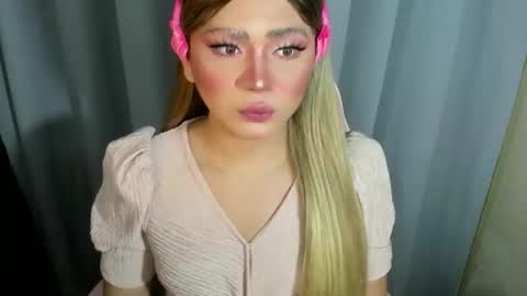 Snapshot of fuckdoll_rain chatting on March 21, 12:21 pm R A I N M O R A L E S G M A I L . C O M online show from March 21, 12:21 pm