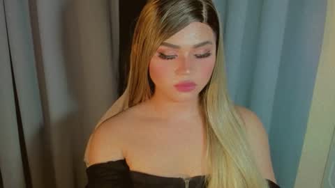 Snapshot of fuckdoll_rain chatting on March 24, 3:17 pm R A I N M O R A L E S G M A I L . C O M online show from March 24, 3:17 pm