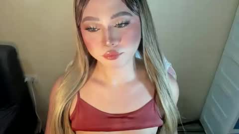 Snapshot of fuckdoll_rain chatting on April 28, 10:53 am R A I N M O R A L E S G M A I L . C O M online show from April 28, 10:53 am