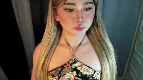 Snapshot of fuckdoll_rain chatting on May 3, 9:43 pm R A I N M O R A L E S G M A I L . C O M online show from May 3, 9:43 pm
