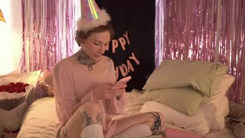 Eva         all my links   online show from April 15, 11:28 am