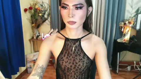 Snapshot of fuckingtransangel chatting on July 5, 2:29 am ANGELICA FOX online show from July 5, 2:29 am
