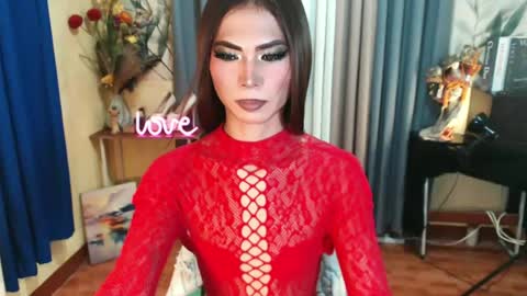 Snapshot of fuckingtransangel chatting on July 7, 1:08 am ANGELICA FOX online show from July 7, 1:08 am