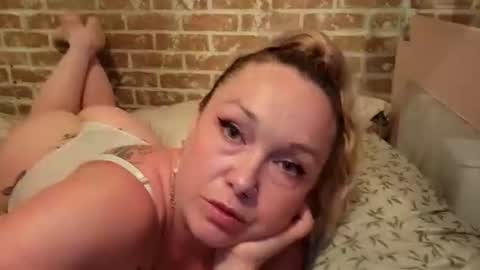 fuckmeharderdaddy371558 online show from May 9, 4:17 am