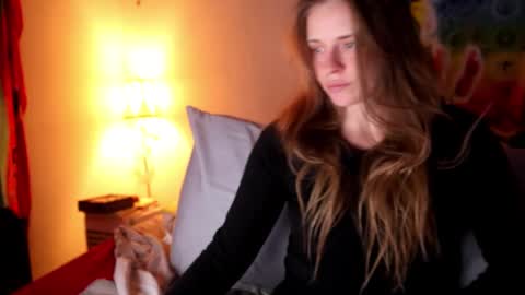 Snapshot of fuckmypussyplz1 chatting on February 2, 1:02 am fuckmypussyplz1 online show from February 2, 1:02 am