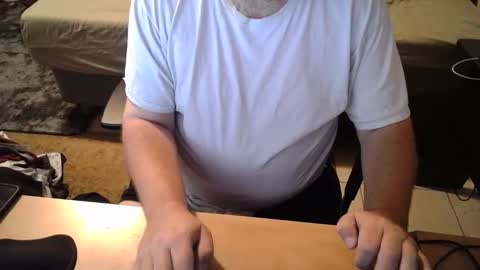 Fuego online show from December 14, 2:50 am