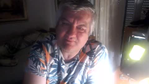 fukingcrazy online show from May 21, 5:20 pm