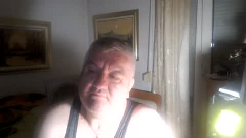 Snapshot of fukingcrazy chatting on June 14, 10:45 pm fukingcrazy online show from June 14, 10:45 pm
