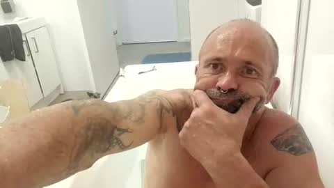 Snapshot of fukmelivenow chatting on October 15, 7:03 pm fukmelivenow online show from October 15, 7:03 pm