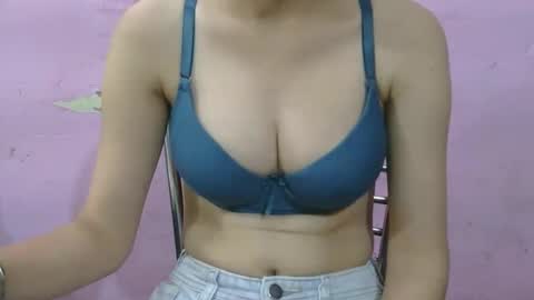 Snapshot of full_fun_girl55 chatting on September 30, 5:23 am full_fun_girl55 online show from September 30, 5:23 am