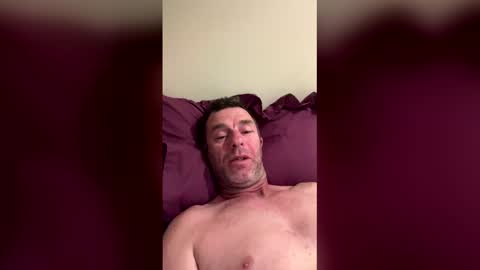 funaussieguy80 online show from April 19, 11:09 am