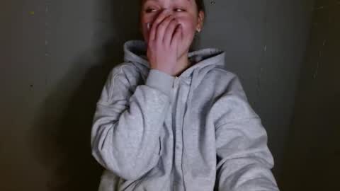 Emma online show from February 2, 8:02 am