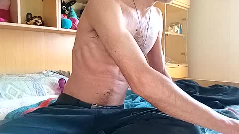 Snapshot of funny_quarantine chatting on December 2, 9:24 am Italian men online show from December 2, 9:24 am