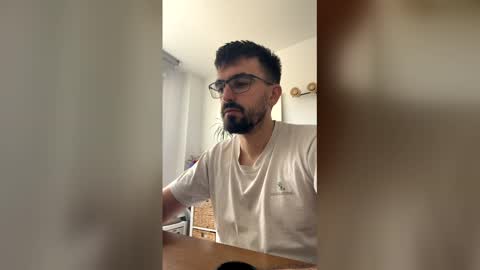 funnyroom23 online show from April 19, 10:03 am