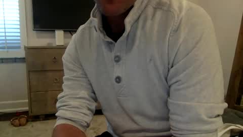 Snapshot of funtimes4us32 chatting on December 9, 5:52 pm Funtimes4us32 online show from December 9, 5:52 pm