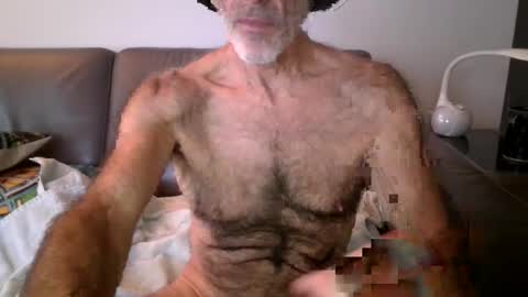 furrydawg online show from December 22, 5:32 pm