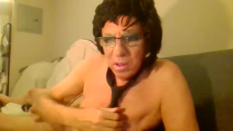 Snapshot of fuseanude chatting on January 26, 1:31 am fuseanude online show from January 26, 1:31 am