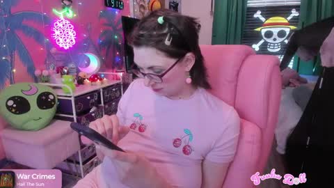 Snapshot of fuuka chatting on May 22, 2:12 pm Fuuka Doll online show from May 22, 2:12 pm