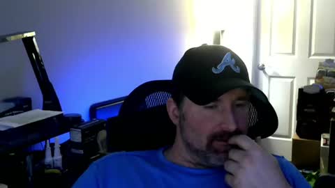 Snapshot of fuzz08 chatting on July 14, 8:03 pm fuzz08 online show from July 14, 8:03 pm