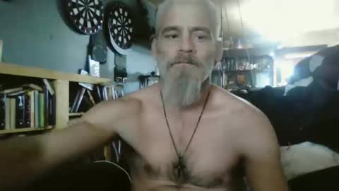 Snapshot of fwbowling chatting on February 5, 5:53 pm 77daddy online show from February 5, 5:53 pm