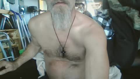 Snapshot of fwbowling chatting on February 26, 1:41 pm 77daddy online show from February 26, 1:41 pm