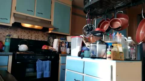 Snapshot of fwbowling chatting on March 9, 1:26 pm 77daddy online show from March 9, 1:26 pm