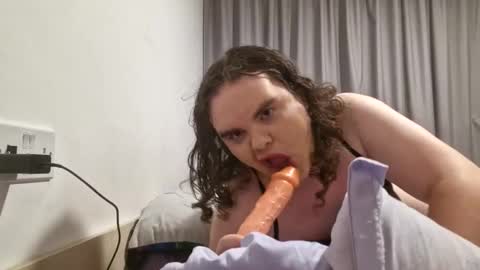 Snapshot of fxckc4rl3yllis99 chatting on March 2, 3:41 am fxckc4rl3yllis99 online show from March 2, 3:41 am