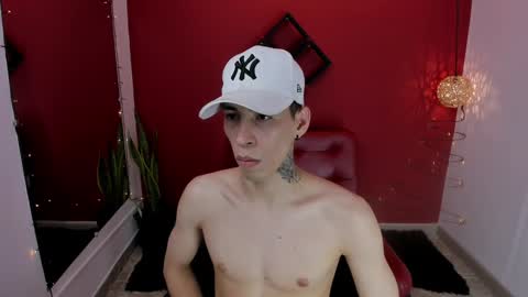 Snapshot of gaarataihen1 chatting on December 5, 7:06 pm Gaara online show from December 5, 7:06 pm