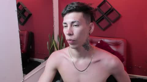 Snapshot of gaarataihen1 chatting on December 16, 12:16 pm Gaara online show from December 16, 12:16 pm