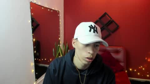 Snapshot of gaarataihen1 chatting on December 24, 11:49 am Gaara online show from December 24, 11:49 am