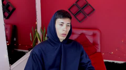 Snapshot of gaarataihen1 chatting on December 26, 1:43 pm Gaara online show from December 26, 1:43 pm