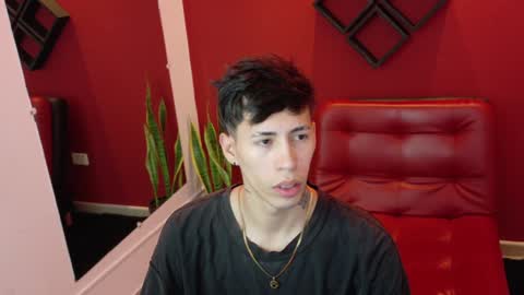 Snapshot of gaarataihen1 chatting on February 5, 12:38 pm Gaara online show from February 5, 12:38 pm