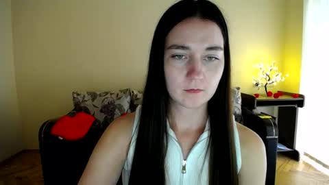Jaklin online show from July 4, 9:26 am