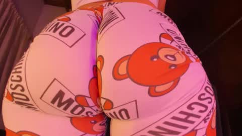 G A B R I E L A   online show from February 2, 12:20 am