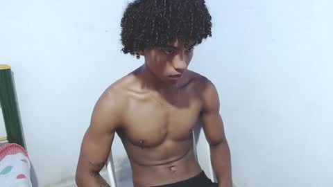gabi_gol online show from May 13, 5:43 pm