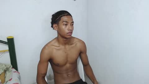 gabi_gol online show from May 16, 4:39 pm