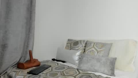   Instagram soygabi g   online show from September 27, 10:59 pm