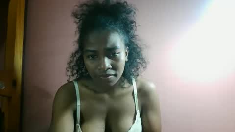 gabiriellle online show from May 5, 7:11 pm