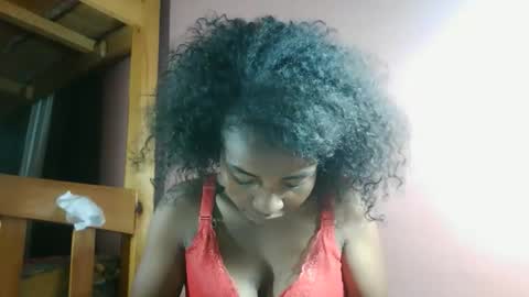 gabiriellle online show from May 7, 11:21 pm