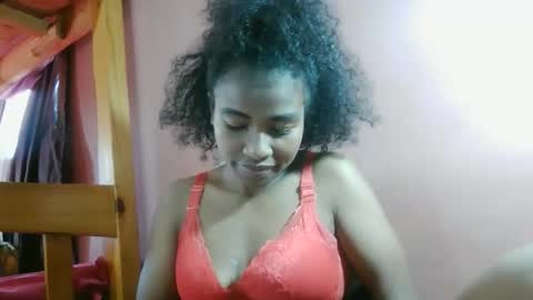 gabiriellle online show from May 15, 8:43 am