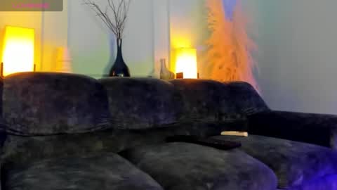 Snapshot of gabriel_beckett chatting on December 13, 11:55 am gabriel_beckett online show from December 13, 11:55 am