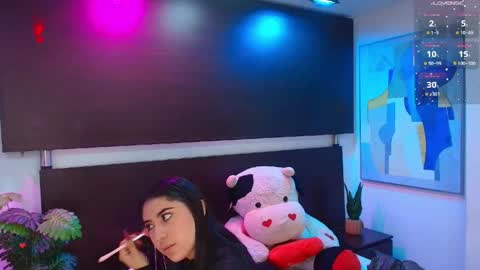 Gabby  online show from May 21, 12:56 pm