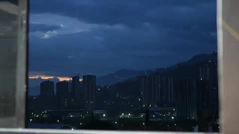 Gabriela salgado online show from April 4, 10:46 am